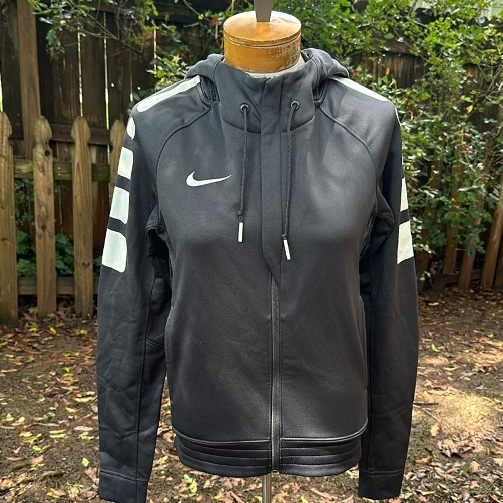 Nike Therma Elite Women's Basketball Hoodie In Gray Full Zip Hoodie Size XS
